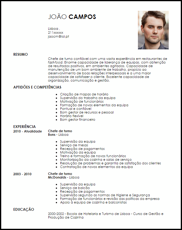 Modelo Curriculum Vitae Chefe de turno  LiveCareer